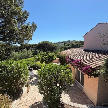 Climatisee Avec Grande Piscine Villa